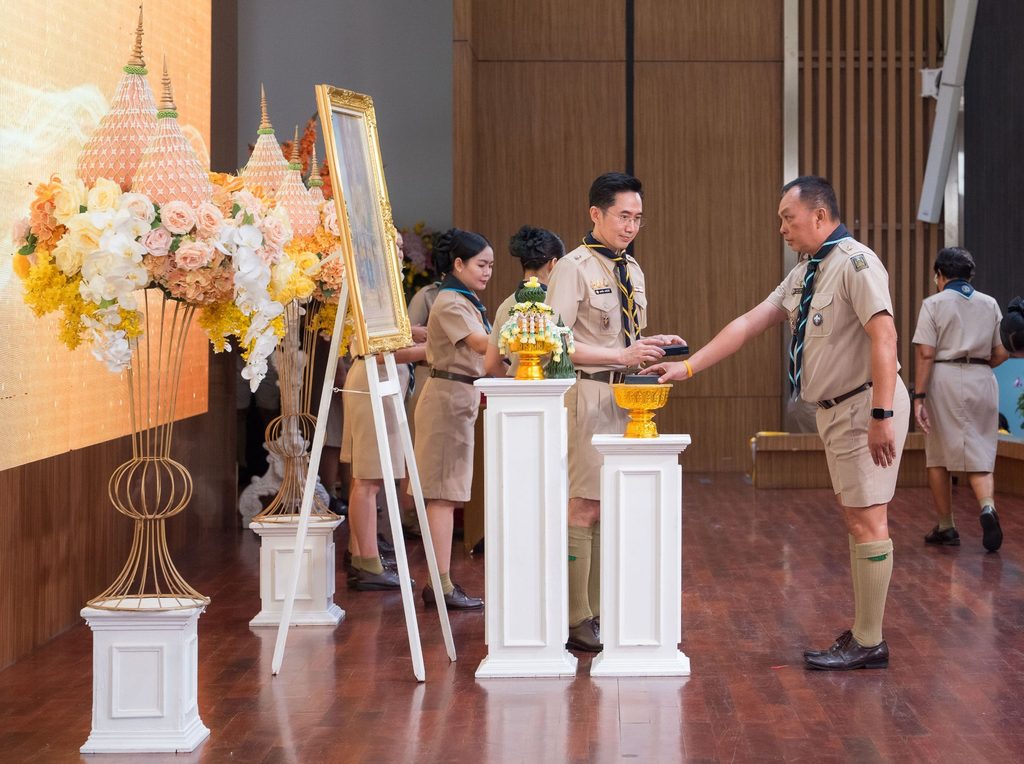 นายคมกฤช มุมไธสง ผอ.กลุ่มส่งเสริมการจัดการศึกษา รับพระราชทานเหรียญลูกเสือสดุดี ชั้น 3 ประจำปี 2567
